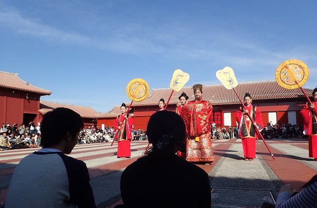 首里城 新春の宴 国王王妃出御