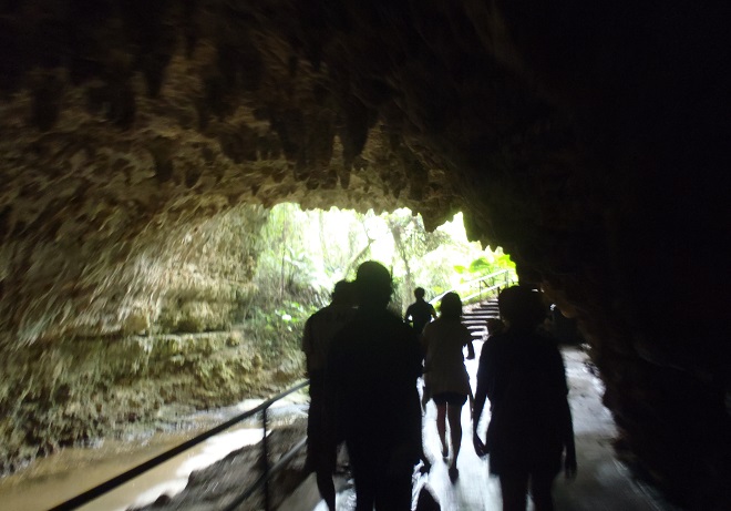 沖縄家族旅行 ガンガラーの谷 ブログ