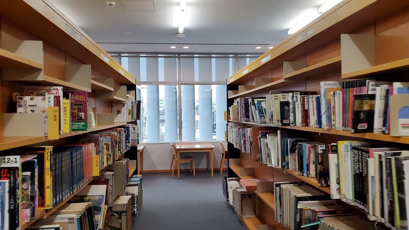 倉敷市立児島図書館　学習室