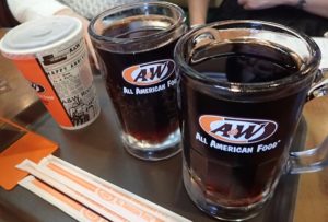 沖縄 元旦 旅行 A＆W ルートビア