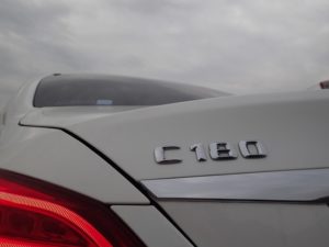 C180 C200 違い 比較 ベンツCクラス