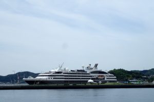 宇野港 大型客船 入港 ロストラル
