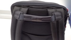 TUMI ネリス ハンドル