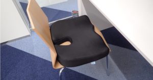 IKSTAR 第四世代 ヘルスケア座布団 低反発クッション