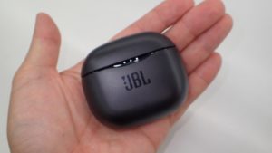 JBL TUNE120 TWS 完全ワイヤレスイヤホン Bluetooth