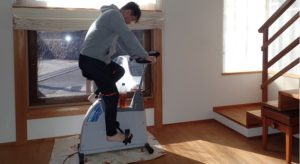 運動不足解消　外出制限　エアロバイク　オススメ